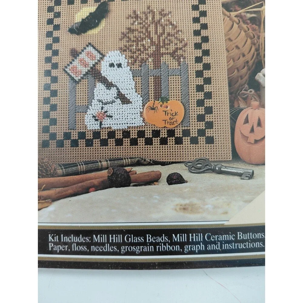 Mill Hill Checkerboard Series II Garden Ghost Cross Stitch Kit MHCB30 Halloween